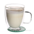 Tasses en verre pour le lait